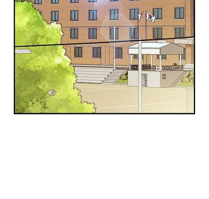 漫画《报告女班长》第66话第44张图
